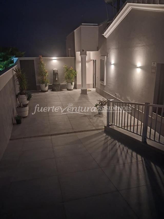 1d00cb3e-c358-4a03-b382-b3a4292b0ae8