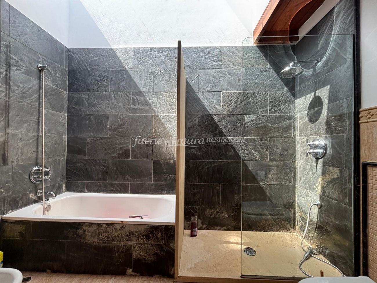 WhatsApp Image 2026-03-06 at 11.39.05 (2)