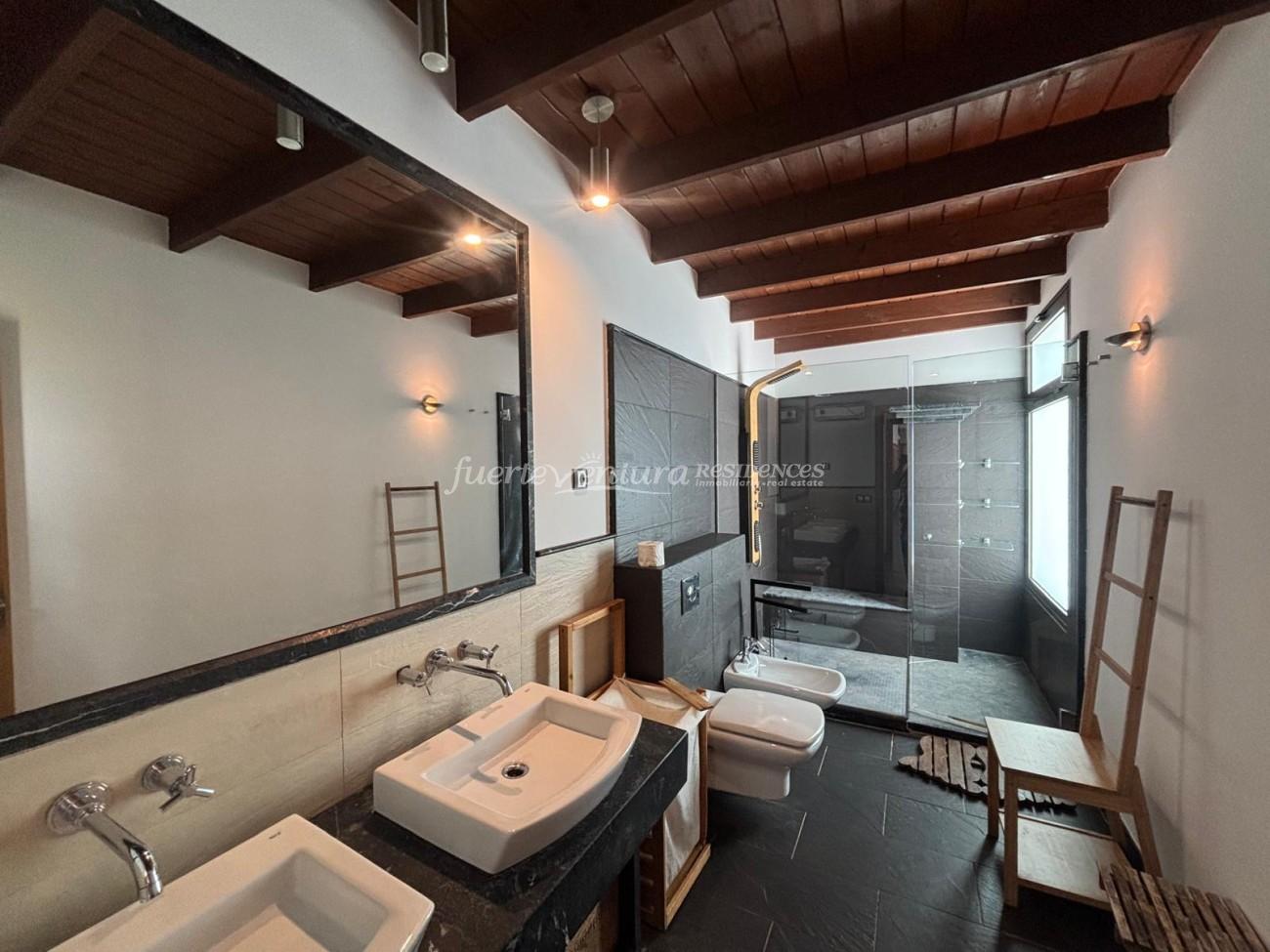 WhatsApp Image 2026-03-06 at 11.39.07