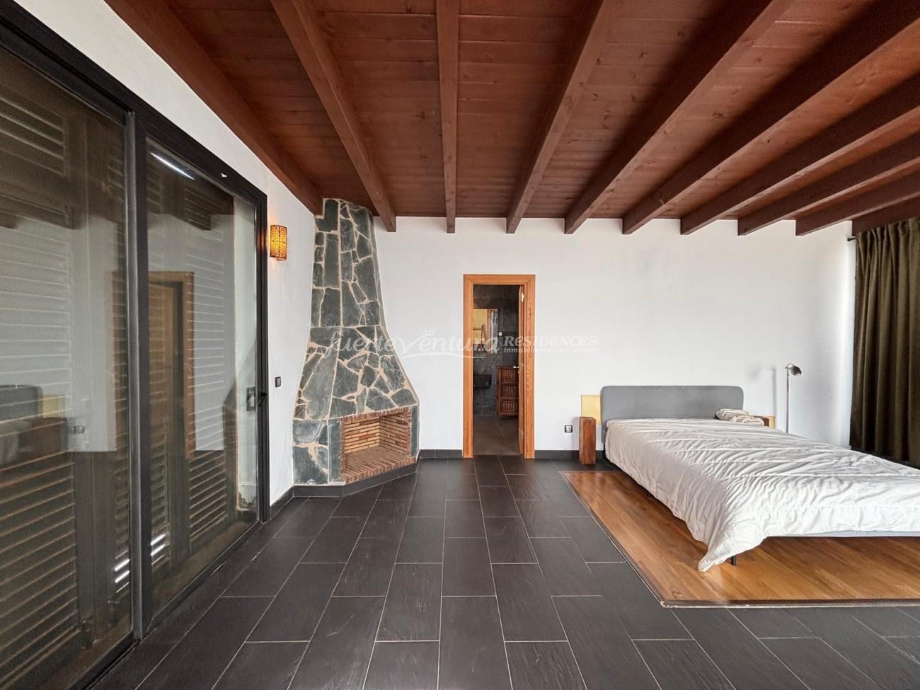 WhatsApp Image 2026-03-06 at 11.39.08 (1)