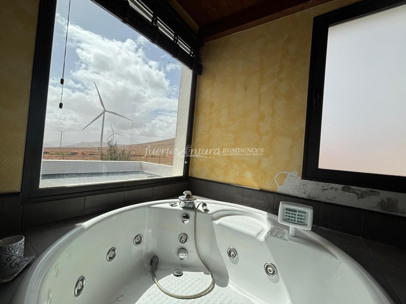 WhatsApp Image 2026-03-06 at 11.39.09 (1)